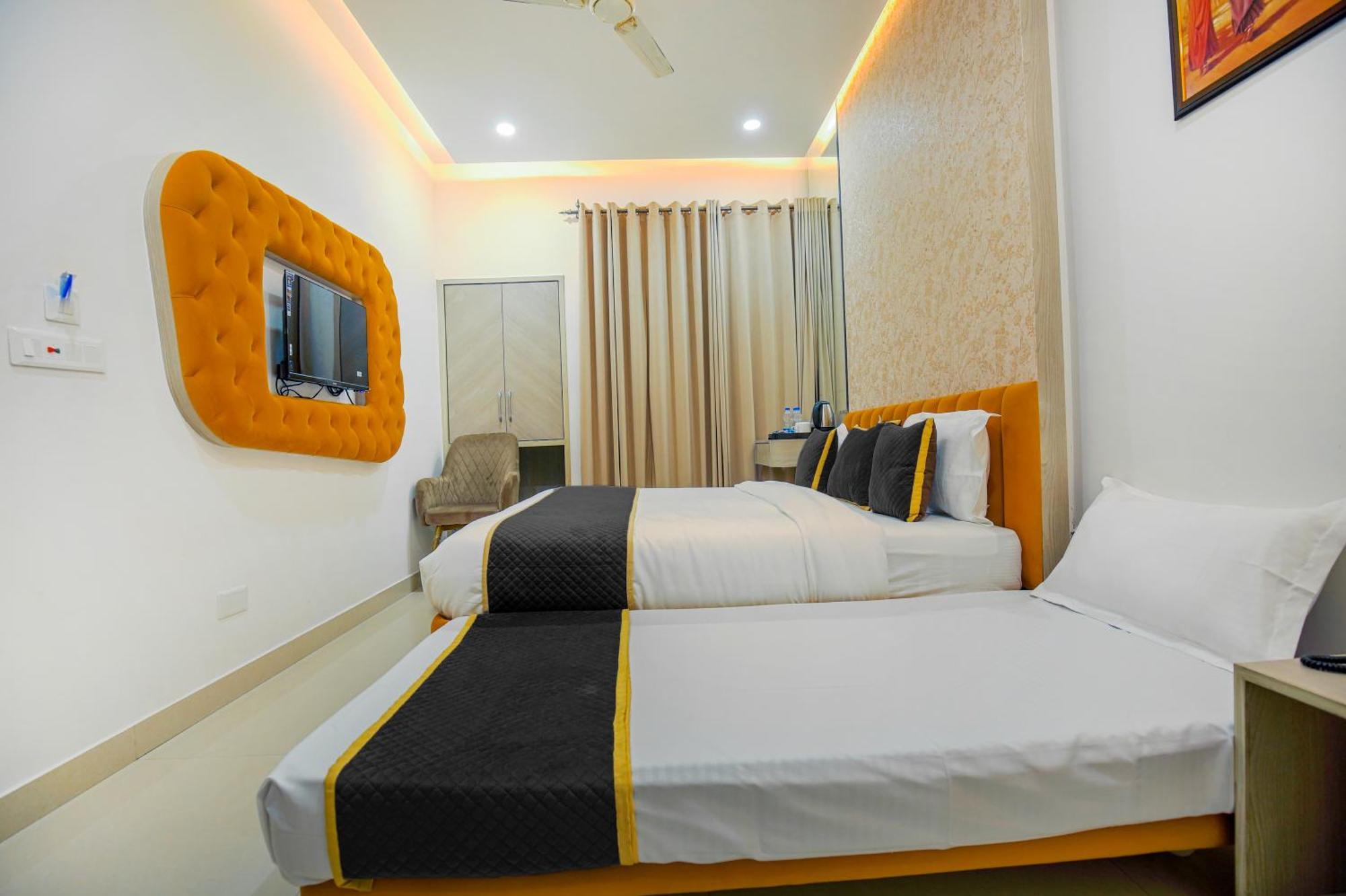 Hotel Golden Stay 암리차르 외부 사진